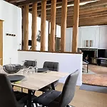 Le Clocher- Appartement dans le cœur de ville