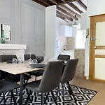 Le Clocher- Appartement Dans Le Coeur De Ville