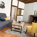 Le Clocher- Appartement Dans Le Coeur De Ville