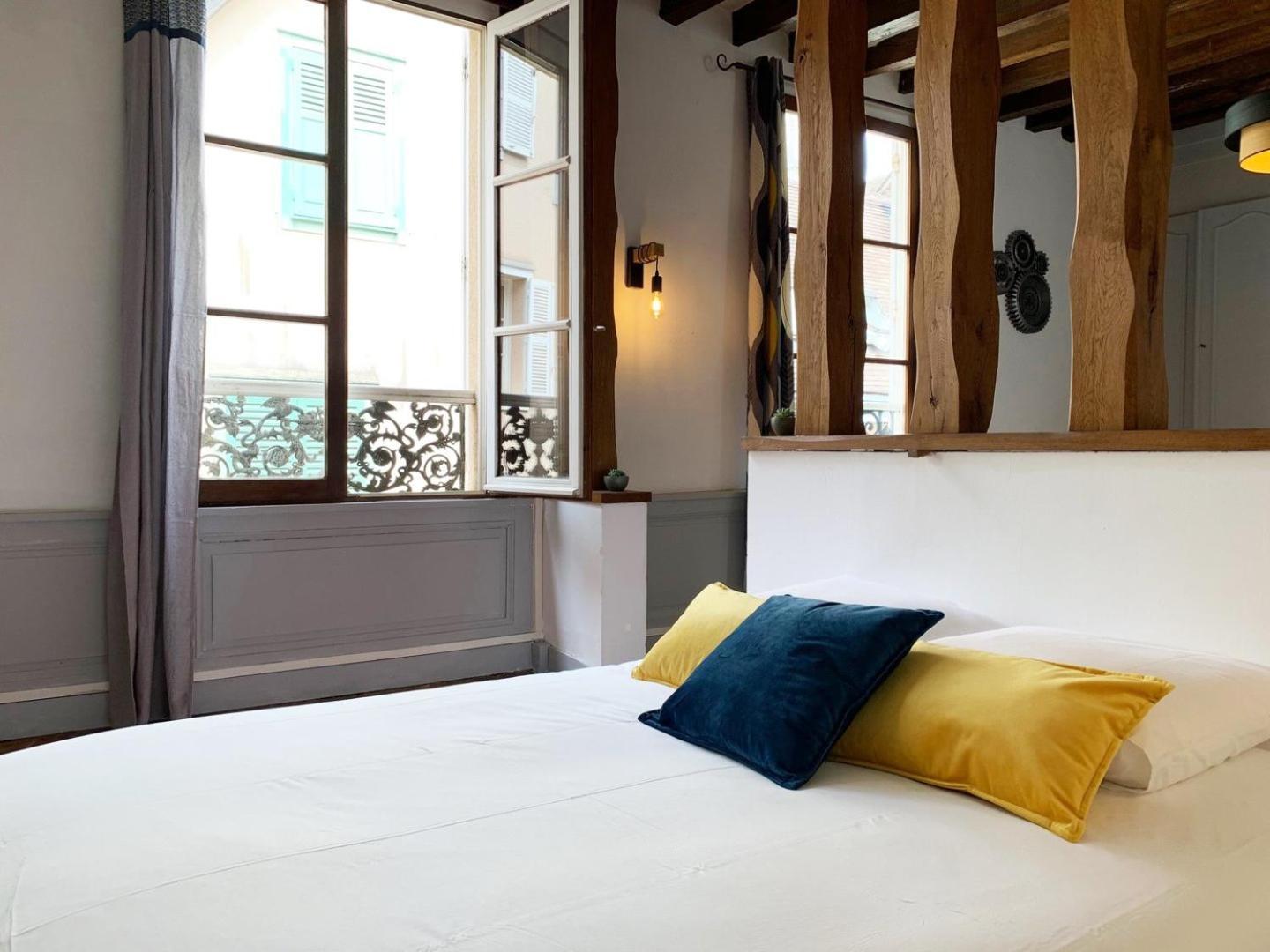 Le Clocher- Dans Le Coeur De Appartement Chartres